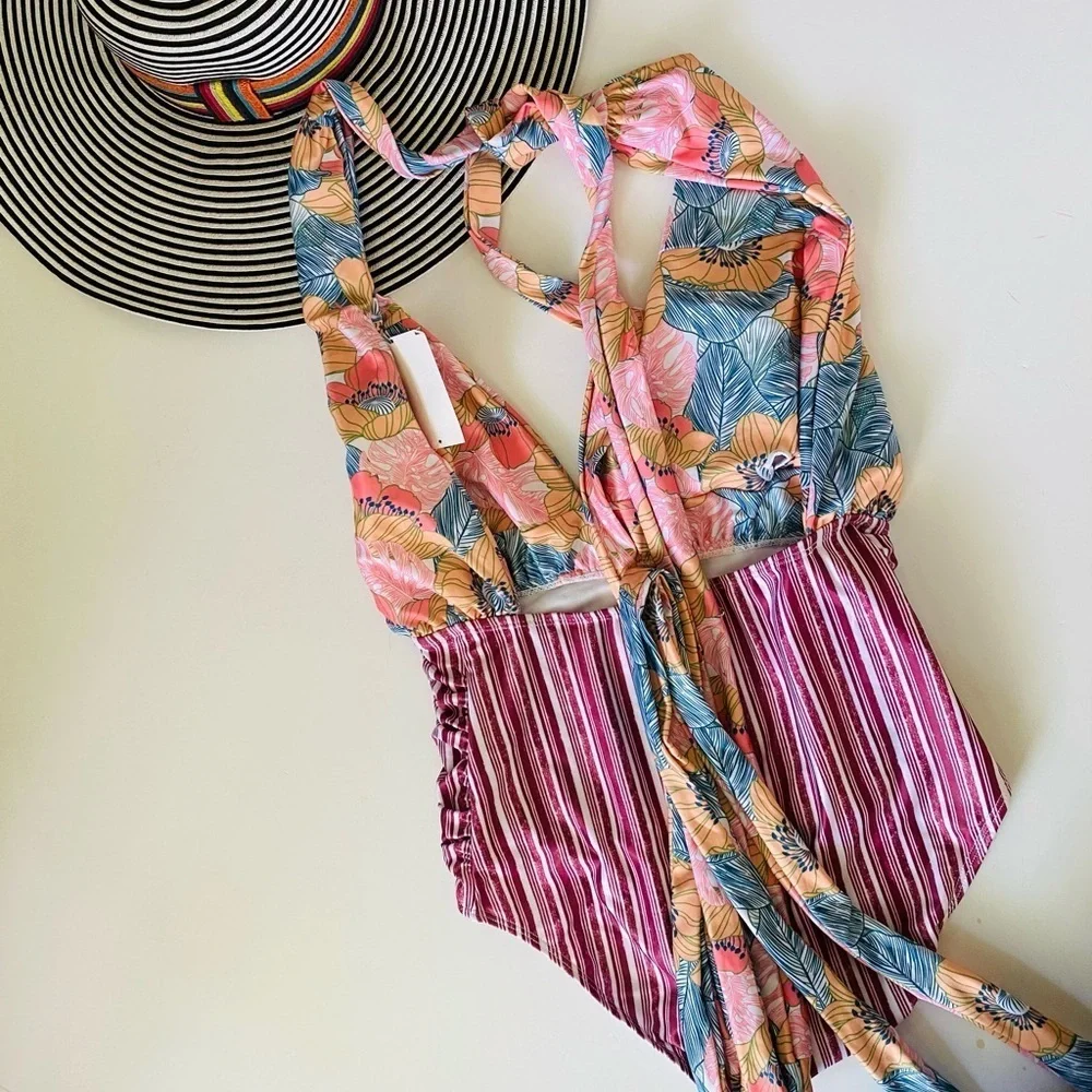 Nicole Miller convertible self tie swimsuit, Sz. M